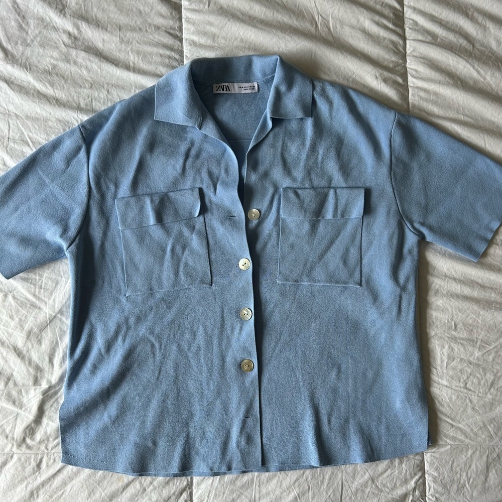 Zara Womens Light Blue Button Down Shirt
